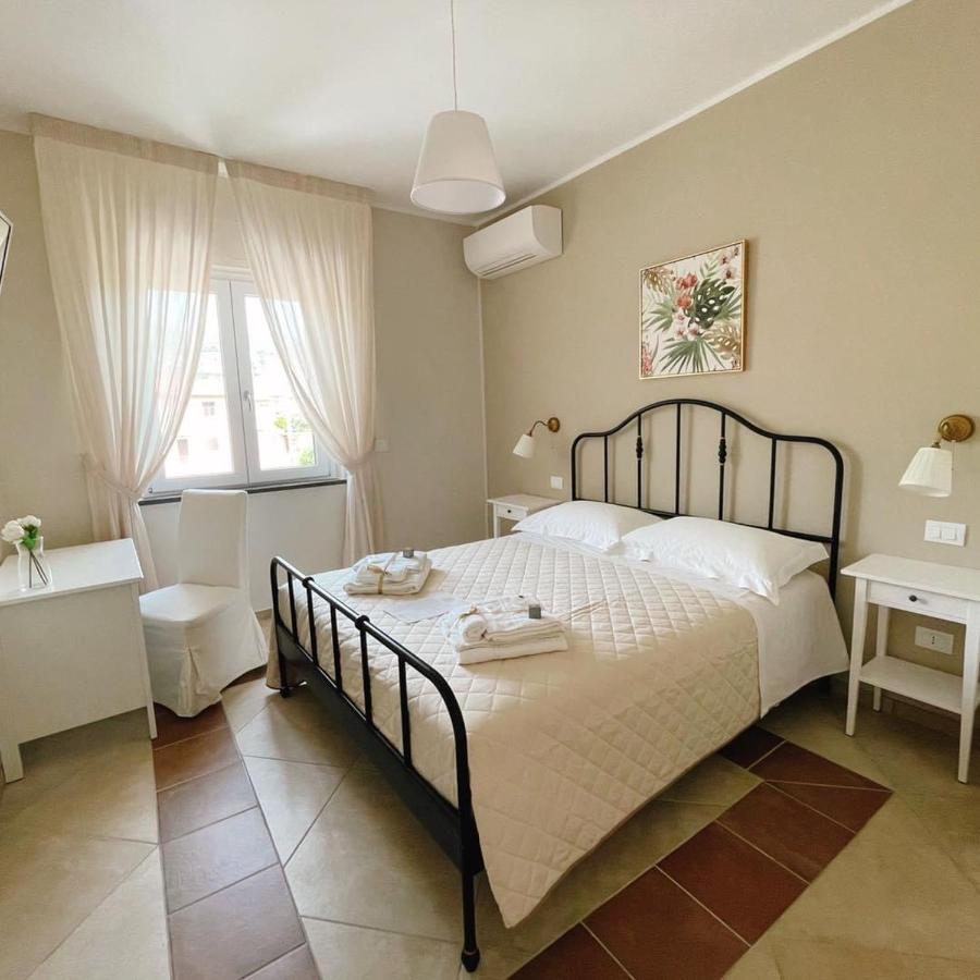 Crialesi Boutique Rooms Falerna Exterior foto