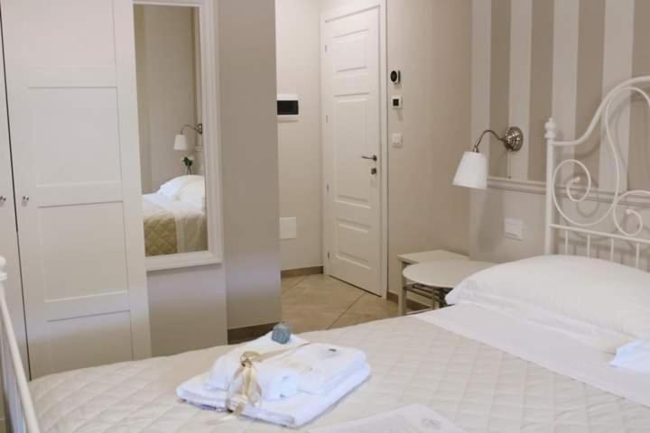 Crialesi Boutique Rooms Falerna Exterior foto